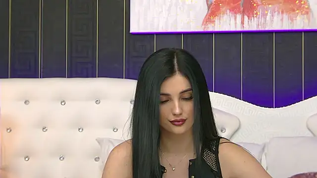 SophiaVilner online show from February 5, 2025, 7:42 pm