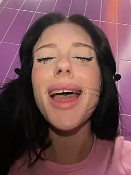 Melissa crazy online show from December 26, 2024, 6:22 pm