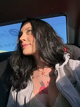 Snapshot of Melissa_crazy chatting on June 19, 2026, 4:11 pm Melissa crazy online show from June 19, 2026, 4:11 pm