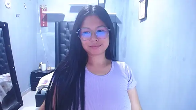 Snapshot of Letty_Plugxo chatting on February 13, 2026, 1:18 pm Letty Plugxo online show from February 13, 2026, 1:18 pm