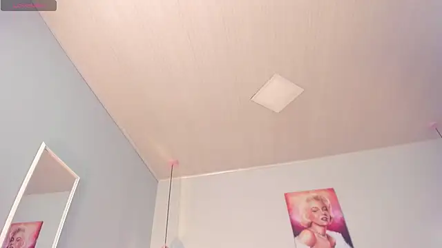 ScarletGV online show from March 13, 2025, 9:37 pm