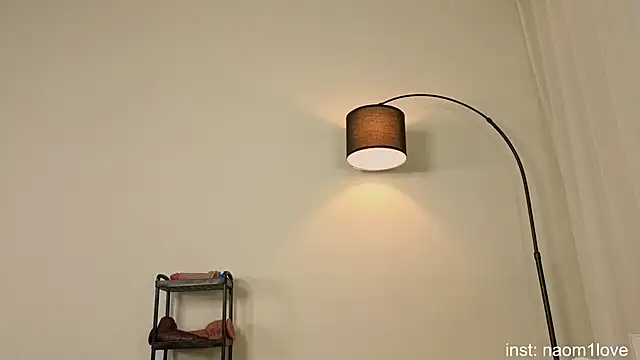 Naomi Girly online show from March 26, 2026, 6:13 pm