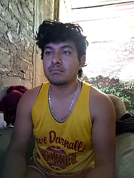 GusssHOT online show from April 7, 2026, 7:25 pm