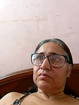  candi online show from March 1, 2025, 7:04 pm