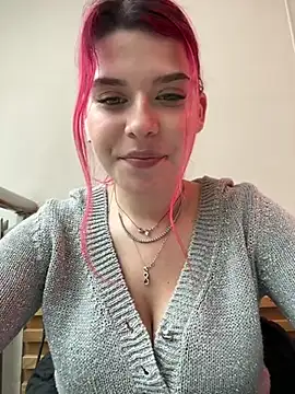 Snapshot of RiriRoseey chatting on February 28, 2025, 11:36 am RiriRoseey online show from February 28, 2025, 11:36 am