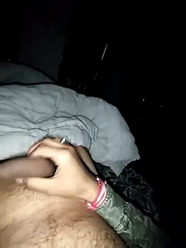 studboy1111 online show from February 3, 2025, 7:07 am