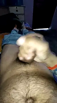 studboy1111 online show from February 12, 2025, 12:12 pm