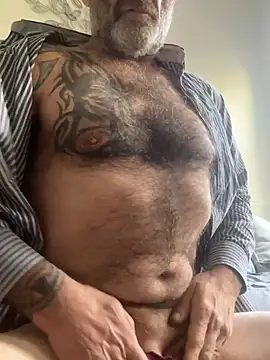 Shyboy817 online show from February 16, 2026, 12:23 pm