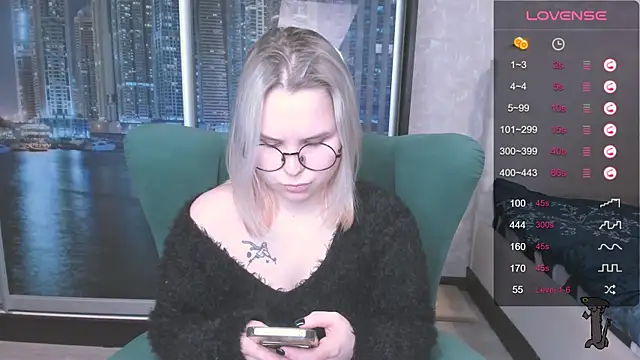 miray kuriyama123 online show from December 7, 2024, 6:04 pm