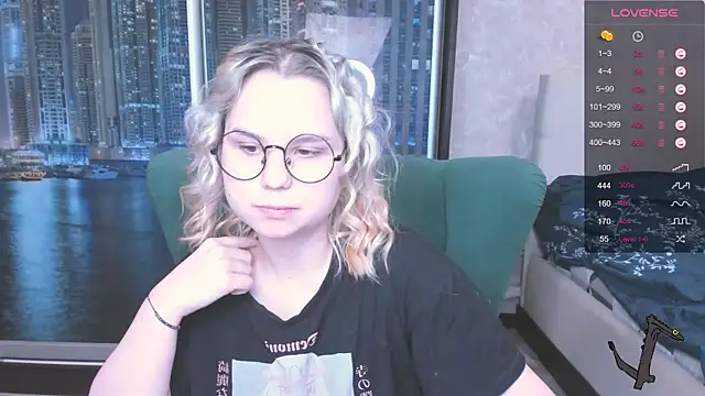 miray kuriyama123 online show from December 17, 2024, 3:39 am