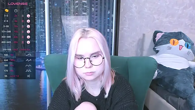 miray kuriyama123 online show from January 14, 2025, 5:40 am