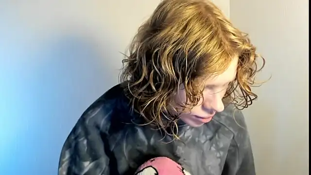 StellaDavis online show from October 15, 2025, 11:43 am