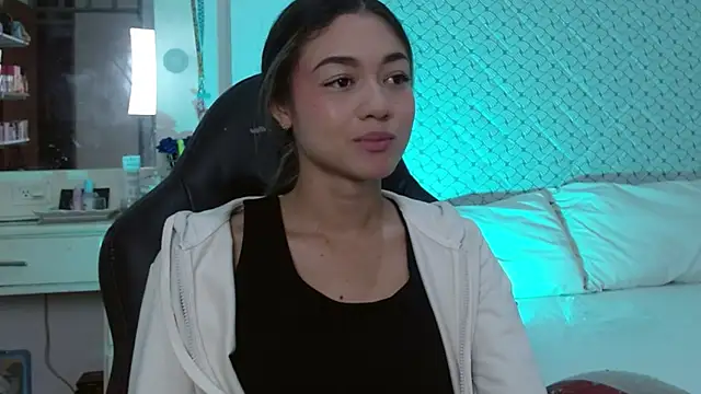 Snapshot of hantonella_ chatting on July 23, 2026, 2:59 pm hantonella online show from July 23, 2026, 2:59 pm