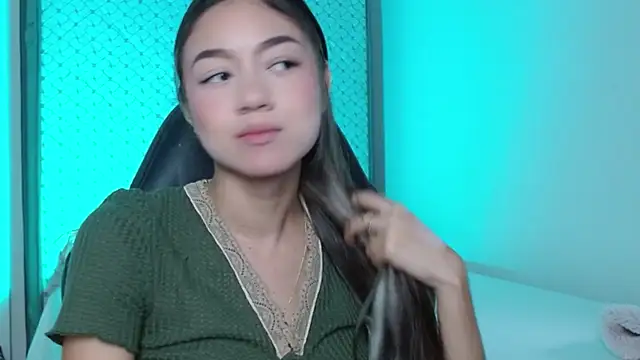 Snapshot of hantonella_ chatting on July 28, 2026, 3:08 pm hantonella online show from July 28, 2026, 3:08 pm