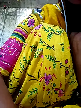 Anushka Ji online show from February 5, 2025, 8:32 am