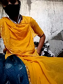 Anushka Ji online show from March 10, 2025, 3:34 am