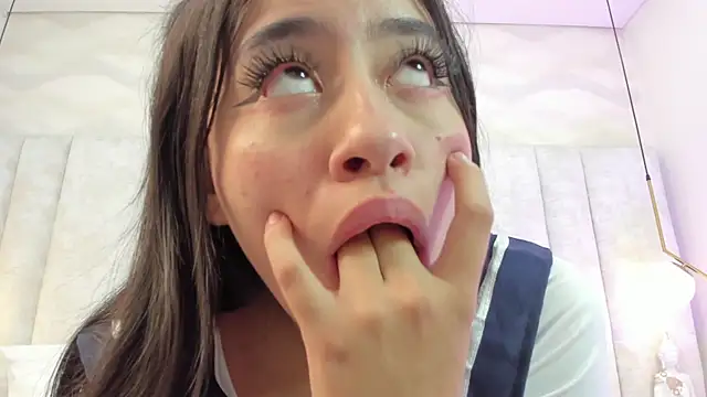 im giselle  online show from March 17, 2025, 7:46 am