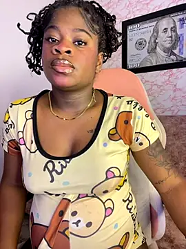 Snapshot of Tamara_Lubezkii chatting on September 19, 2025, 9:59 pm Tamara Lubezkii online show from September 19, 2025, 9:59 pm