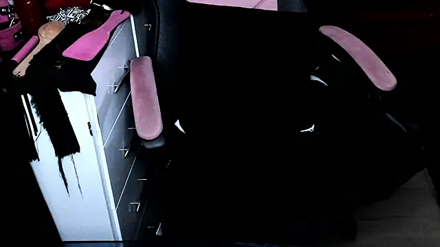 True Bdsm online show from February 7, 2025, 4:56 pm