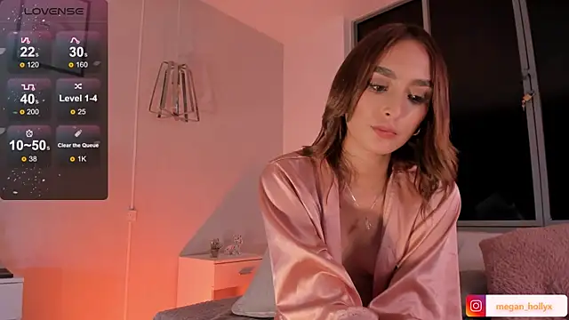 Megan-holly online show from February 25, 2025, 1:20 am