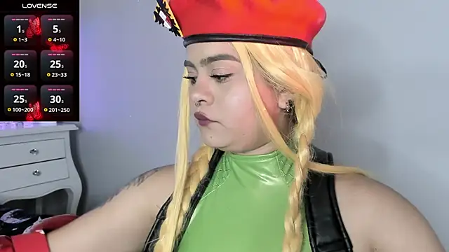 atena hill online show from October 31, 2025, 5:14 pm