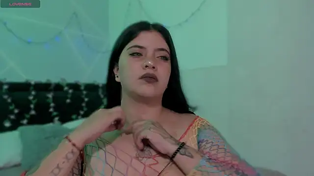 Snapshot of Alexa_Espinoza chatting on April 28, 2026, 12:43 pm Alexa Espinoza online show from April 28, 2026, 12:43 pm