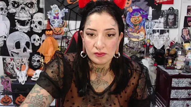 Rollyderolandia666 online show from October 20, 2025, 10:10 pm