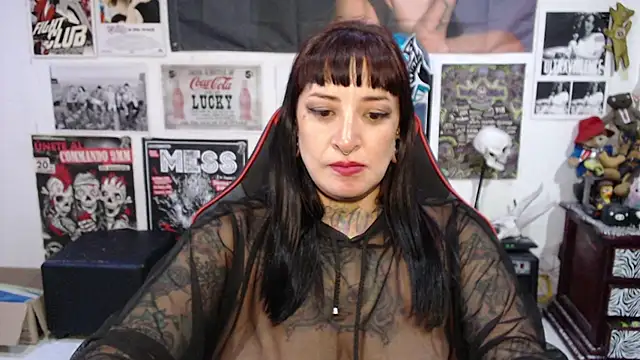 Rollyderolandia666 online show from April 6, 2026, 10:22 pm