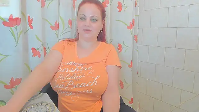 Snapshot of Adelamilfsex chatting on February 14, 2025, 9:32 pm Adelamilfsex online show from February 14, 2025, 9:32 pm