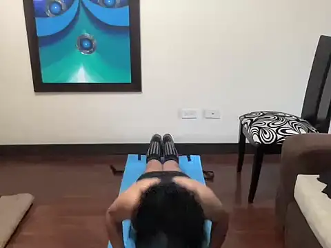 Snapshot of littlelatinhunter chatting on November 21, 2025, 11:42 am littlelatinhunter online show from November 21, 2025, 11:42 am