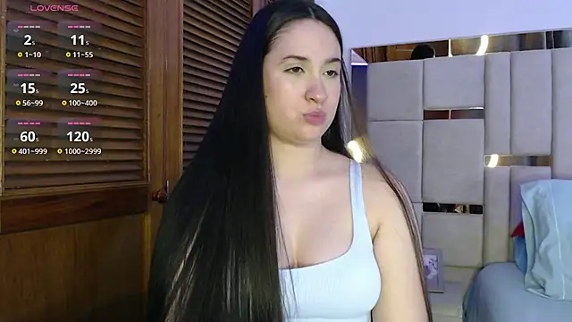 sofiaduque 26 online show from January 17, 2025, 5:19 pm