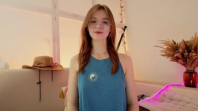 Snapshot of JennyDilly chatting on May 28, 2026, 6:16 pm JennyDilly online show from May 28, 2026, 6:16 pm