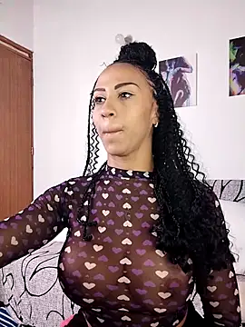 Charlotte Bayron online show from October 2, 2025, 11:56 pm