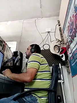 Snapshot of nek36 chatting on April 27, 2026, 6:50 pm nek36 online show from April 27, 2026, 6:50 pm
