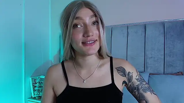 Giaa Ross online show from January 10, 2025, 2:55 pm