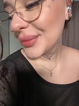 fuckdoll 18 online show from March 5, 2025, 12:22 pm