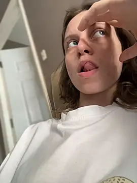 RinaMood online show from December 21, 2025, 5:03 am