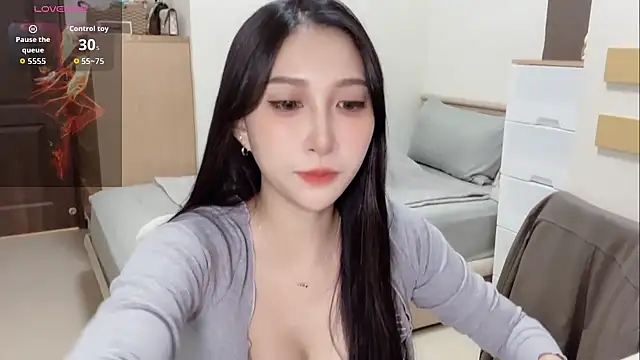 yu5888 online show from October 17, 2025, 10:07 am