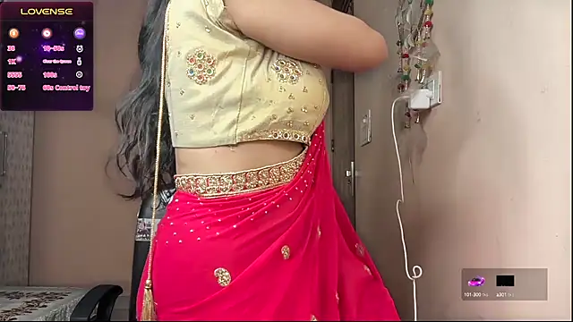 Spice-Summi online show from March 12, 2025, 6:44 pm