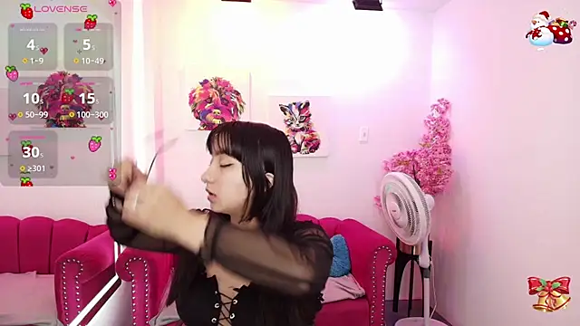 Miss dolly  online show from November 20, 2025, 12:27 pm