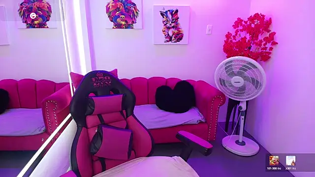 Snapshot of Miss_dolly_ chatting on May 2, 2026, 12:43 pm Miss dolly online show from May 2, 2026, 12:43 pm