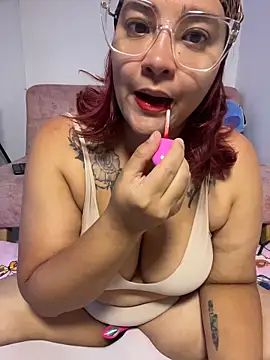 keirabbw online show from May 28, 2026, 12:52 am