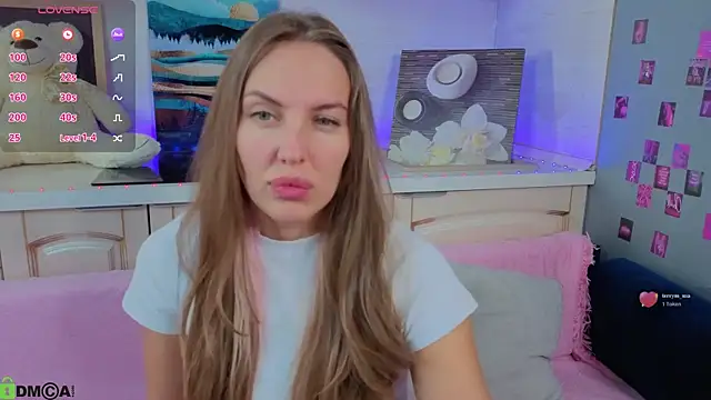 Snapshot of Kelly_Hardy chatting on April 29, 2026, 3:10 am Kelly Hardy online show from April 29, 2026, 3:10 am
