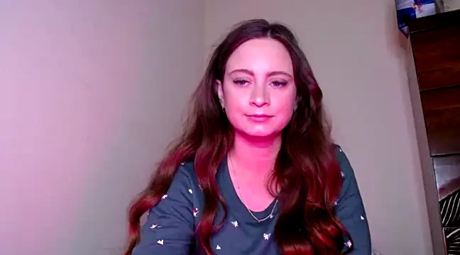 Sophie Raegan online show from December 26, 2024, 9:22 am