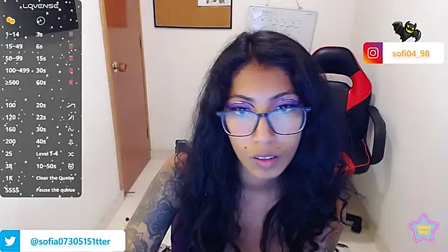Snapshot of sofia_rosse4 chatting on May 19, 2026, 11:44 pm sofia rosse4 online show from May 19, 2026, 11:44 pm