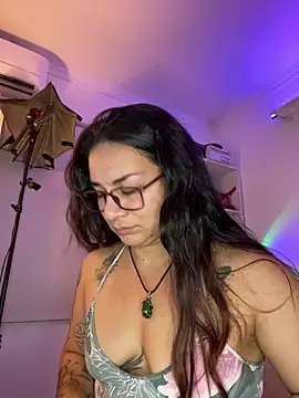 Snapshot of Amarantha_666 chatting on March 5, 2026, 9:55 pm Amarantha 666 online show from March 5, 2026, 9:55 pm