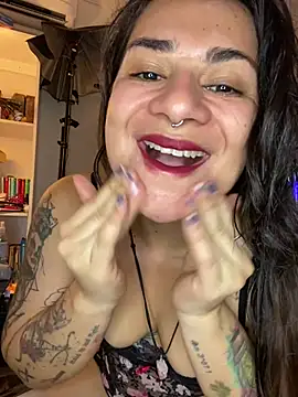 Snapshot of Amarantha_666 chatting on April 9, 2026, 10:48 pm Amarantha 666 online show from April 9, 2026, 10:48 pm