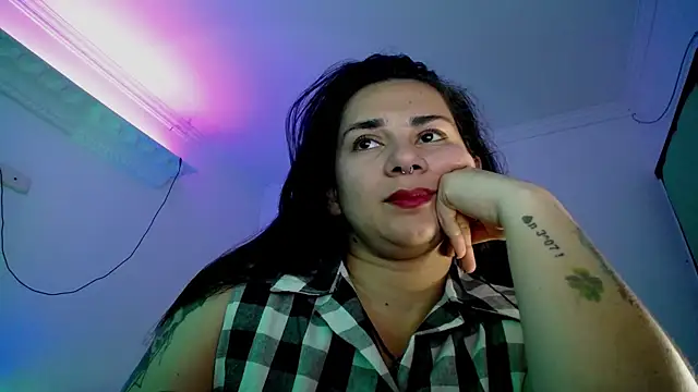 Snapshot of Amarantha_666 chatting on April 13, 2026, 9:42 pm Amarantha 666 online show from April 13, 2026, 9:42 pm
