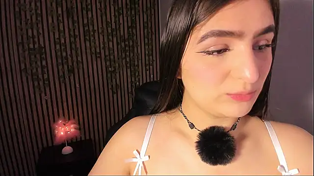 Snapshot of sofia_44 chatting on May 12, 2026, 2:14 pm sofia 44 online show from May 12, 2026, 2:14 pm