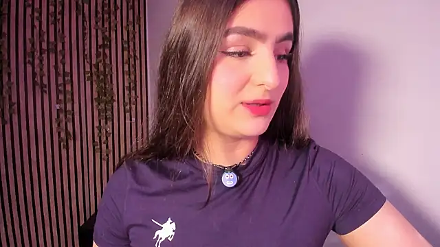Snapshot of sofia_44 chatting on May 29, 2026, 1:53 pm sofia 44 online show from May 29, 2026, 1:53 pm